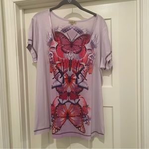 One World butterfly tee size 1X